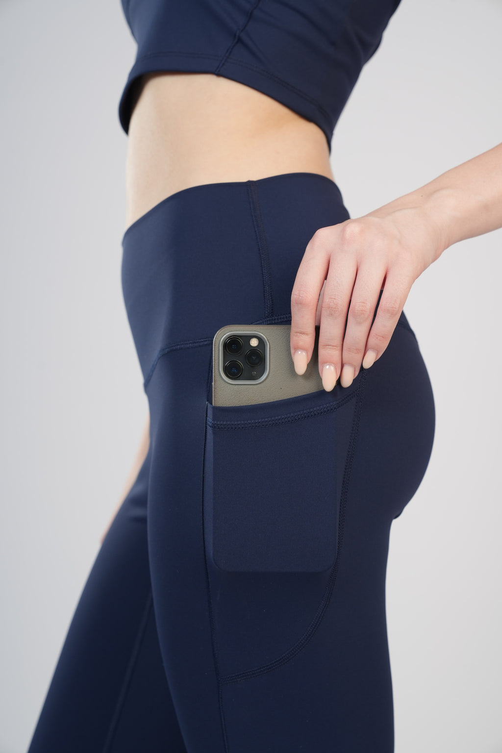 The CloudMotion Set | Crossback Bra & High-Rise Legging - Navy